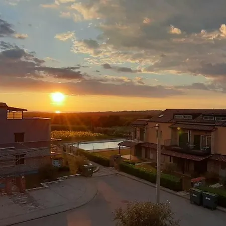 Art Istra - Overlooking The Pool & Sea